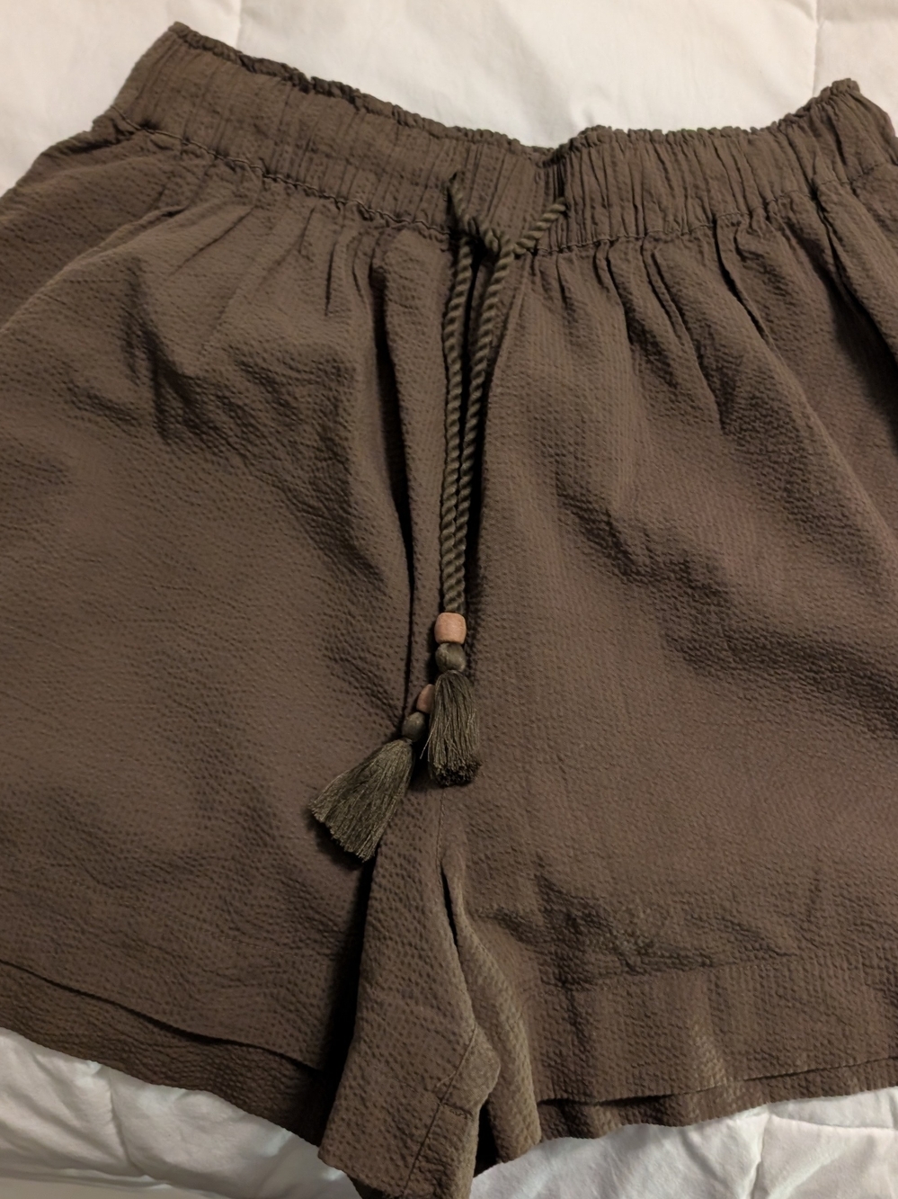Faherty Olive Green High-Waist Drawstring Shorts Size S/M NWOT - Picture 4 of 6